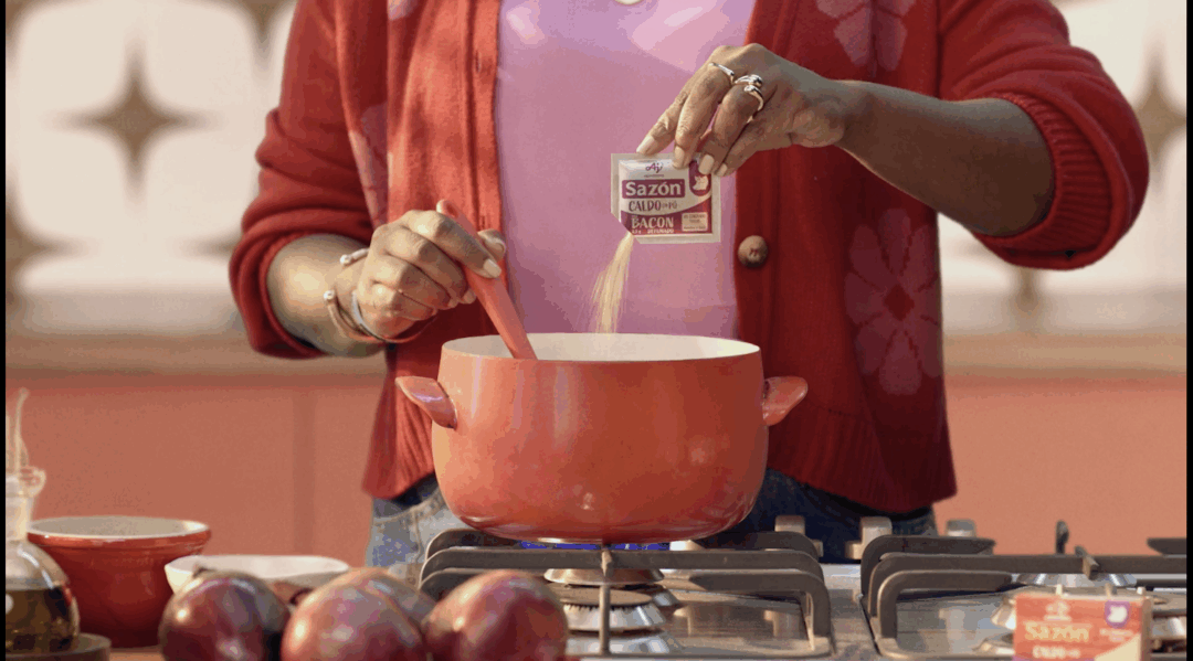 Sazon_Caldo em pó_music production + sfx + voiceover